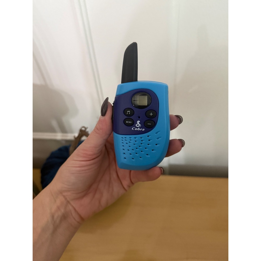 Cobra microTALK Walkie Talkie Blue Handheld Two Way Radio Single Unit Untested